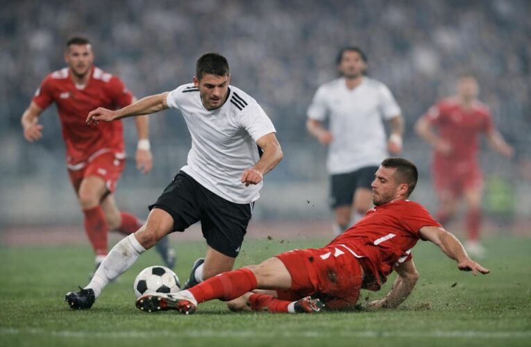 Meciul Universitatea Cluj – Dinamo București: Rezumat și Analiză