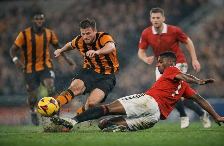 Hull City învinge Manchester United cu 2-0 pe 22 august 2026