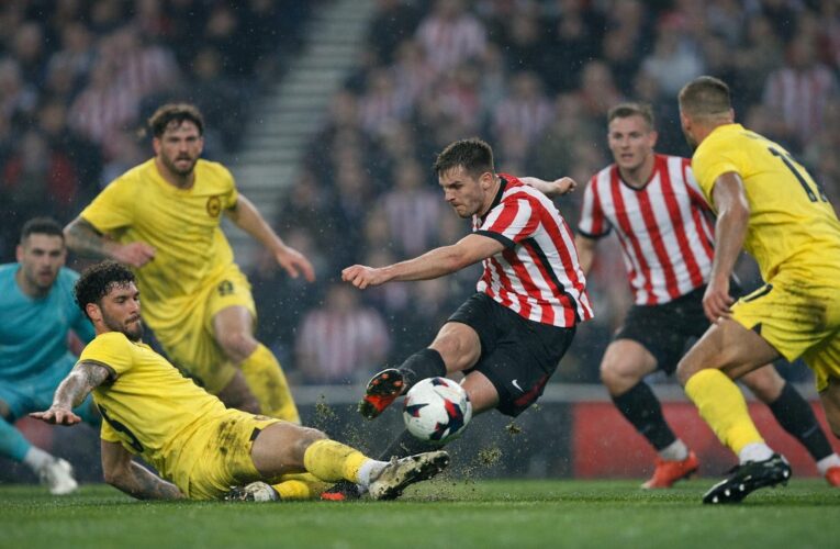 Sunderland învinge Brentford cu 3-2 într-un meci spectaculos